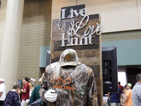 Montgomery, Alabama - August 17, 2019: Realtree Sales Vendor Clothing Dummy Display at Buckmasters Archery Competitionのeditorial素材