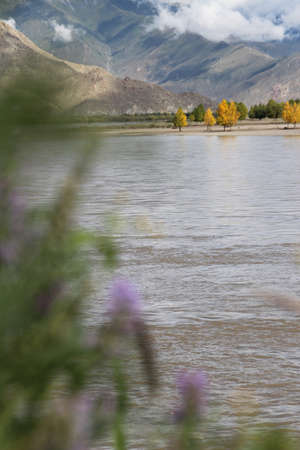 Yarlung Tsangpo River near Shigatse, Tibet, Chinaの写真素材