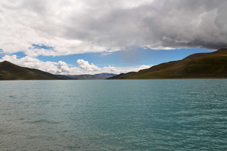 Yamdrok Lake in Tibet, Chinaの写真素材