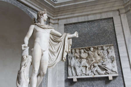 Apollo Belvedere statue in Vatican Museumのeditorial素材