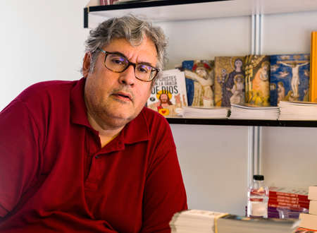 Portrait of Spanish writer and literary critic Juan Manuel de Prada at the Madrid Book Fair.のeditorial素材