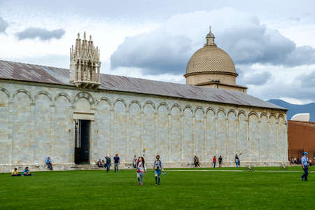 Pisa, Italy - May 11, 2014:  Piazza dei Miracoli with tourist in a srping dayのeditorial素材