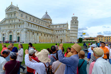 Pisa, Italy - May 11, 2014:  Tourists in front of the Leaning Tower of Pisa Pisa, Tuscany, Italy, Europeのeditorial素材