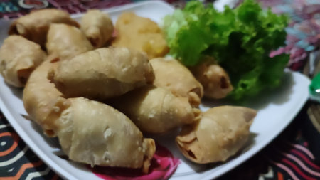 Makanan Pisang Molen Indonesia Rasanya Seperti Anda Menjadi Iron Manのeditorial素材