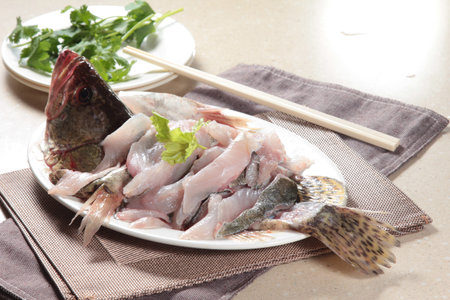 a cuisine photo of fish