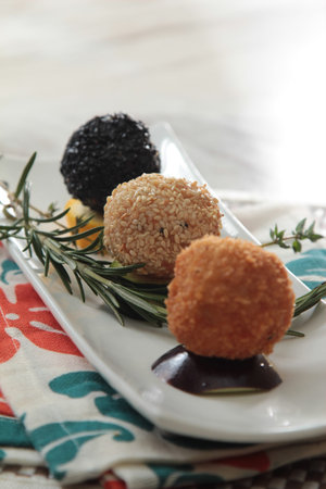 a cuisine photo of meat ball
