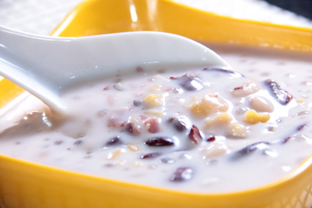 a cuisine photo of sweet soupの写真素材