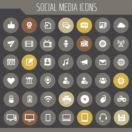 Big Social Media icon set, trendy line icons collectionのイラスト素材