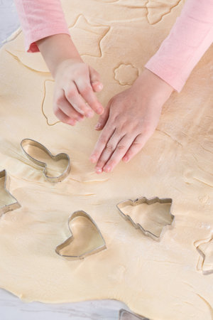 cropped shot little child preparingの写真素材