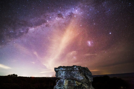 Star galaxies above the Blue Mountains escarpment