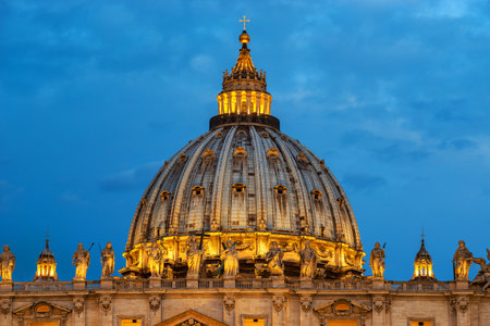 ROME, ITALY - june 17 2016. View of St. Peter's Basilica in Vatican Cityの写真素材