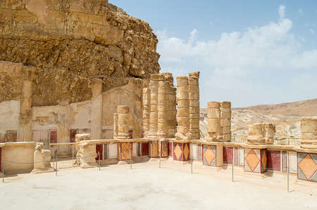 Recently restored these frescoes once adorned the lower terrace of King Herod northern palace on Masadaのeditorial素材