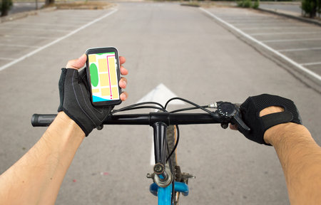 View a map on the mobile phone on a city bike and search GPS coordinates