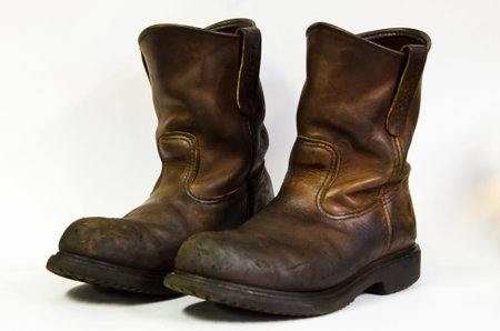 Safety boots