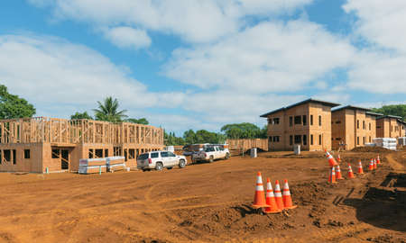 KAUAI, HAWAII, USA - DECEMBER 28, 2014: construction site and timber housesのeditorial素材