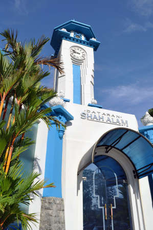 clock tower in shah almの写真素材
