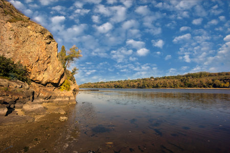 Steep bank of the Dniper river. Ukarineのeditorial素材