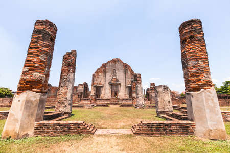 Wat Phra Sri Rattana Mahathat Historical park in lopburi Thailandの写真素材