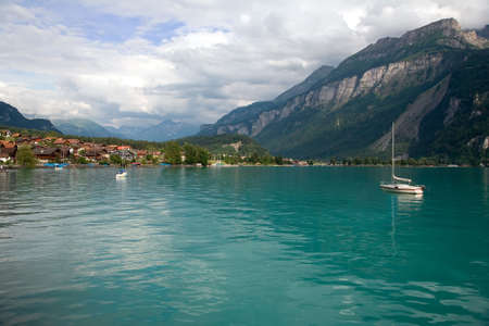 This is a view of Lake Brienz in the district of Interlaken in the canton of Berne in Switzerland. の写真素材