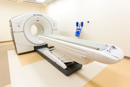 Tomography cancer treatment scanner in a clinic room.のeditorial素材