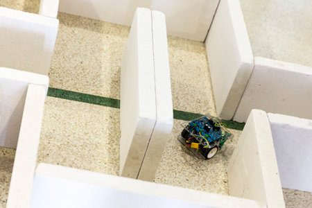 Open competition of self-made robots among school students. Robot in a labyrinth.のeditorial素材