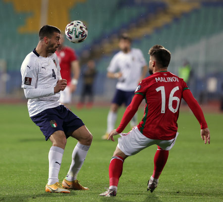 Sofia, Bulgaria - 27 March, 2021: Bulgaria's Kristiyan Malinov (R) in action with Italy's Leonardo Spinazzola during the FIFA World Cup 2022 qualifying soccer match between Bulgaria and Italy.のeditorial素材