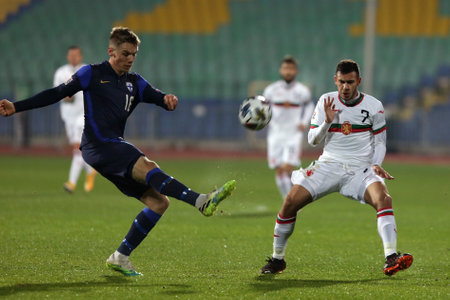 Sofia, Bulgaria - 15 November, 2020: Bulgaria's Dominic Yankov (R) in action with Finland's Robert Taylor (L) during the UEFA Nations League group stage, League B, Group 4 match between Bulgaria and Finland.のeditorial素材