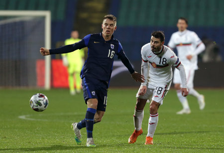 Sofia, Bulgaria - 15 November, 2020: Bulgaria's Galin Ivanov (R) in action with Finland's Robert Taylor (L) during the UEFA Nations League group stage, League B, Group 4 match between Bulgaria and Finland.のeditorial素材