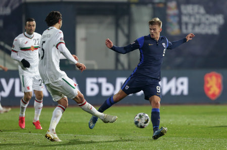 Sofia, Bulgaria - 15 November, 2020: Bulgaria's Kristian Dimitrov (L) in action with Finland's Marcus Forss (R) during the UEFA Nations League group stage, League B, Group 4 match between Bulgaria and Finland.のeditorial素材