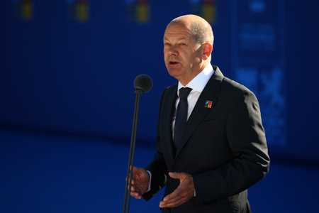 Spain, Madrid - 29 June, 2022: German Chancellor Olaf Scholz speaks to the media at the NATO summit in Madrid, Spain.のeditorial素材