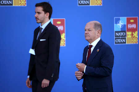 Spain, Madrid - 30 June, 2022: German Chancellor Olaf Scholz (R) attends the NATO summit in Madrid, Spain.のeditorial素材