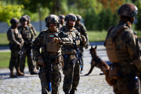 Sofia, Bulgaria - 13 September, 2022: Bulgarian army members participate in a demonstration of skills. Border patrol dog.のeditorial素材