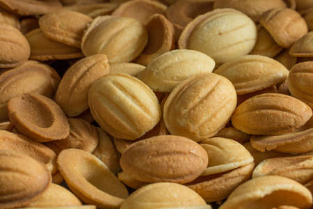 Many of cookies in walnut formの写真素材