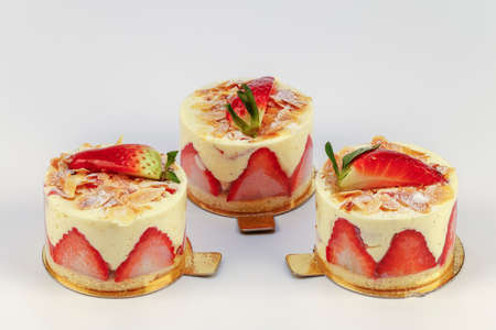 strawberry shortcake with vanilla cream and almond flakesの写真素材