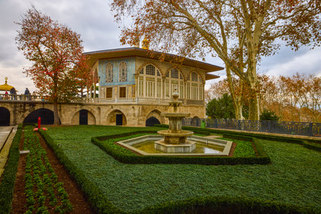 Istanbul, Turkey, November 28 2022. Topkapi Palace & Harem, images from inside the Plat, Buildings and Museums.のeditorial素材