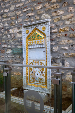 Istanbul, Turkey, November 28 2022. Topkapi Palace & Harem, images from inside the Plat, Buildings and Museums.のeditorial素材