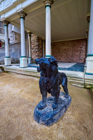 Istanbul, Turkey, November 28 2022. Topkapi Palace & Harem, images from inside the Plat, Buildings and Museums.のeditorial素材