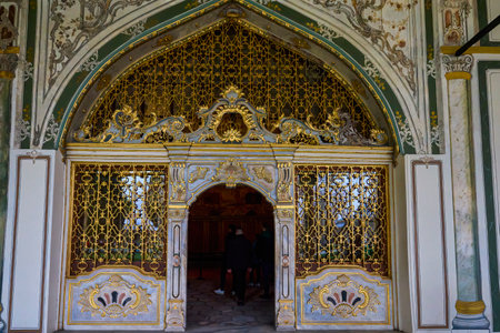 Istanbul, Turkey, November 28 2022. Topkapi Palace & Harem, images from inside the Plat, Buildings and Museums.のeditorial素材