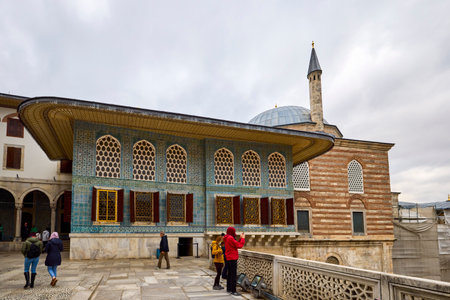 Istanbul, Turkey, November 28 2022. Topkapi Palace & Harem, images from inside the Plat, Buildings and Museums.のeditorial素材