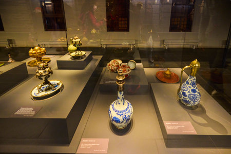 Istanbul, Turkey, November 28 2022. Topkapi Palace & Harem, images from inside the Plat, Buildings and Museums.のeditorial素材