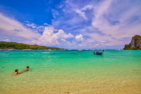 Phuket Thailand May 26, 2023. Phi Phi Islands Tour Pictures, Travel Scenery.のeditorial素材