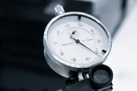 Measuring precision micrometer indicator dial type measuring instruments