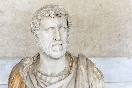Portait bust of Roman Emperor Antoninus Pius inside the museum section of Stoa of Attalos, Athens, Greeceのeditorial素材