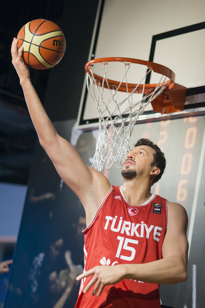 Wax sculpture of Hidayet Turkoglu, a Turkish former professional basketball player who played 15 seasons in NBA, on display at Madame Tussauds Istanbul.のeditorial素材