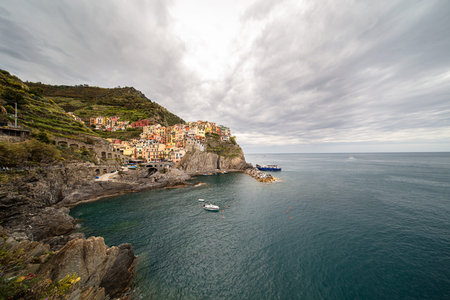 Ultra wide angle lens to shoot the island