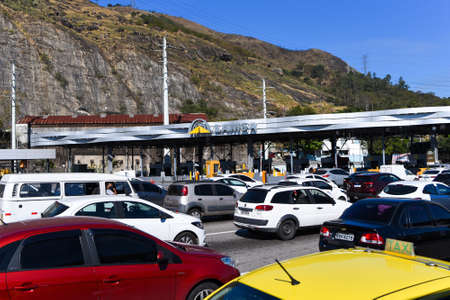 Rio de Janeiro, Brazil - August 5, 2020: Highway traffic jam on pay toll station of the Yellow Line (Linha Amarela).のeditorial素材