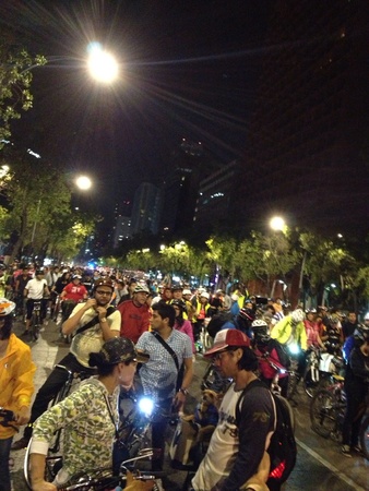 Bicycles ride in Mexico Cityの素材