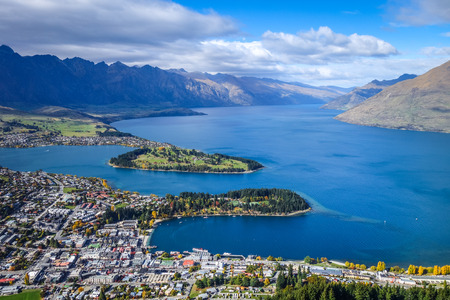 Lake Wakatipu and Queenstown aerial view, New Zealandの写真素材
