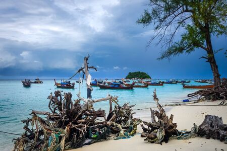 Sunrise beach paradise in Koh Lipe, Thailandの写真素材