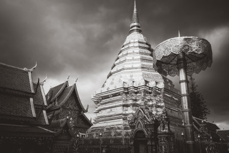 Wat Phra that Doi Suthep golden stupa in Chiang Mai, Thailandのeditorial素材